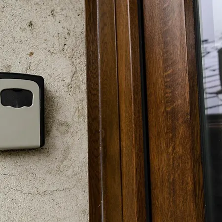 펜션 Maison Rhemy - Relax E Montagne 상레미 앙보스